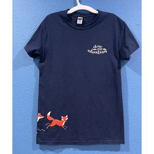 Gildan Tag Fox Running Graphic Shirt Chase Your Adventures Navy Shirt Size Small